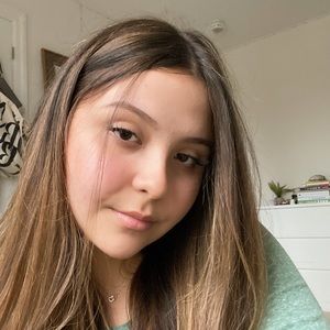 Meet your Posher, Souela